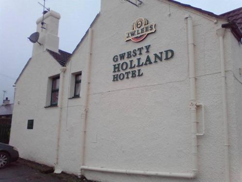 Holland Hotel Llanfachraeth Exterior photo