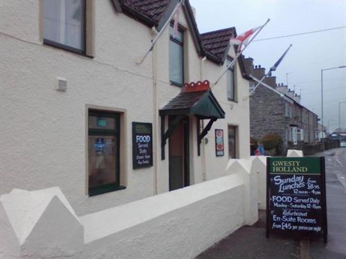 Holland Hotel Llanfachraeth Exterior photo